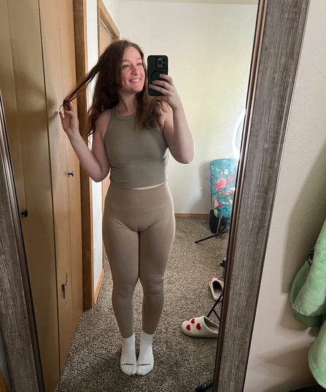 Adorablelilli model perfect archive