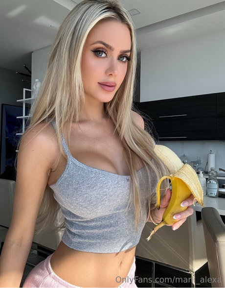 Mrl1 Alexa nude pornstar picture