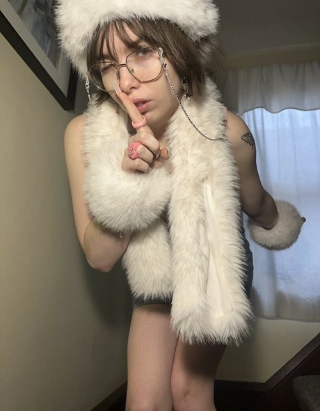 Princessemmagrace model nude pics