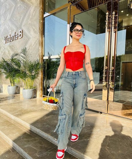 Fiza Choudhary star nudes photos