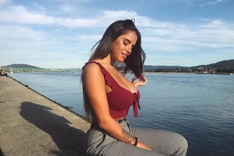 Kika pornstar adult pic