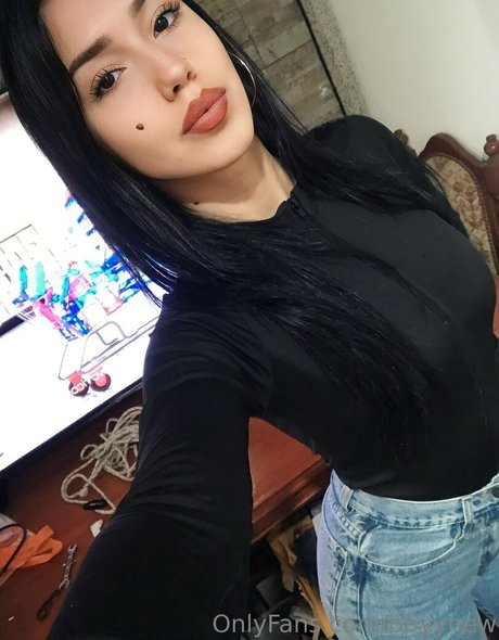 queenlatinna star pretty photos