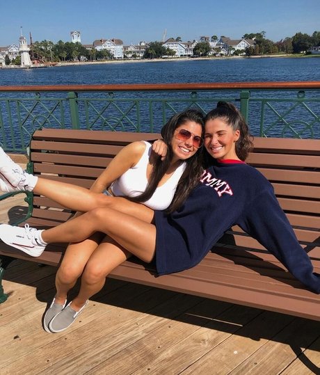 Amy Lynn pornstar pretty picture