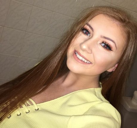 Amy Heslop xxx star photo