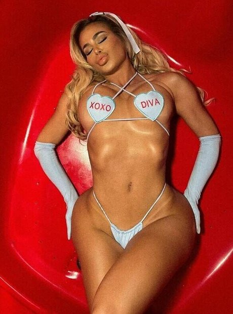 Vanessa Prado Gonzalez model nude image