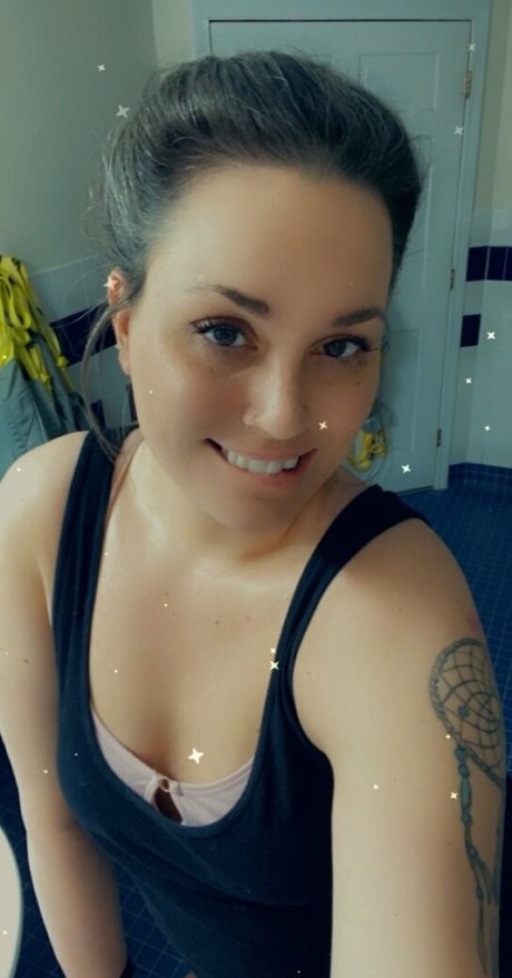 rougewild69free model hot picture