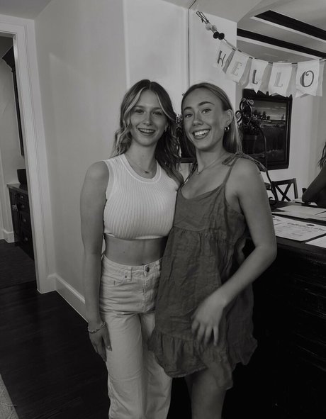 Carsen R pornstar nudes pictures