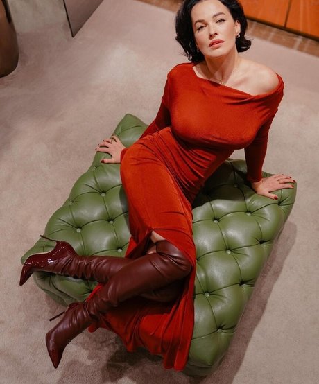 Dasha Astafieva pornstar pretty archive