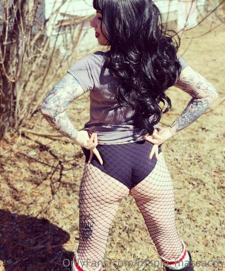 maple massacre pornstar nice galleries