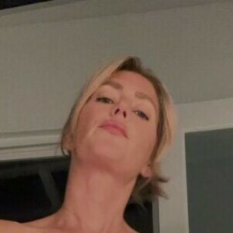 Diora Biard model naked gallery