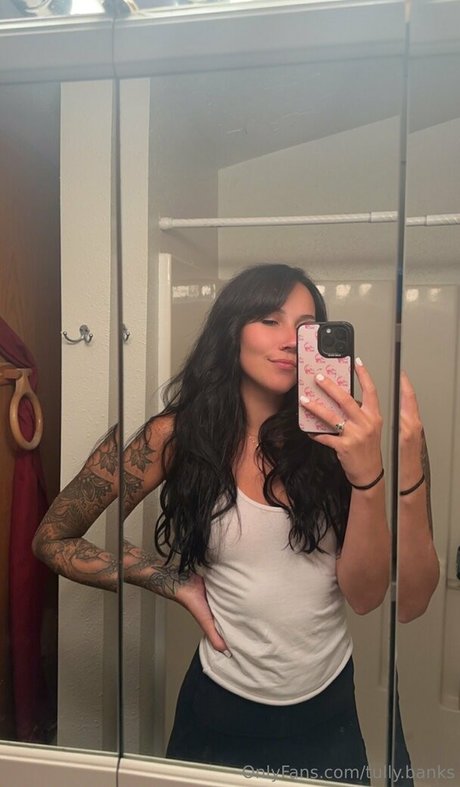 tully banks pornstar art gallery