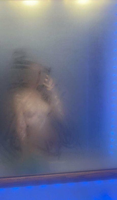 saltysavanna03 star nice pictures