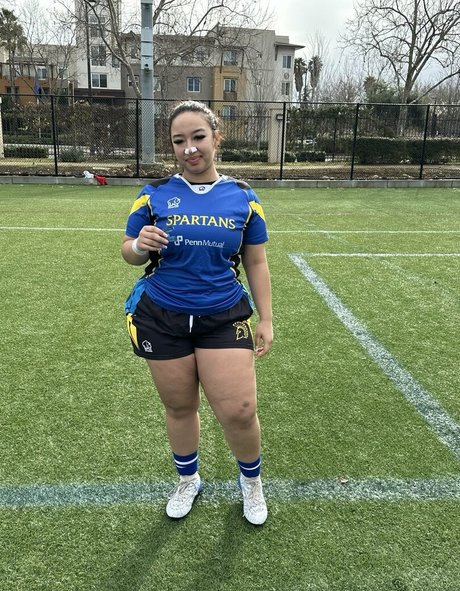 Sophialaurrren pornstar pics