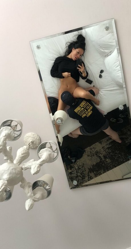 big ass lingerie onlyfans beautiful pics