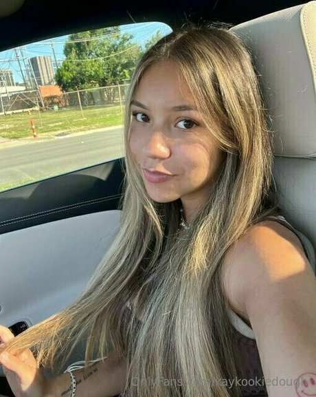 kaykookiedough pornstar erotic photo