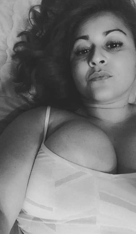 Sassigirl69 hd model img