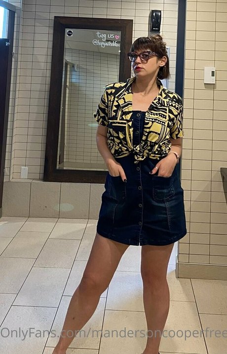 mandersoncooperfree pornstar sexy photo