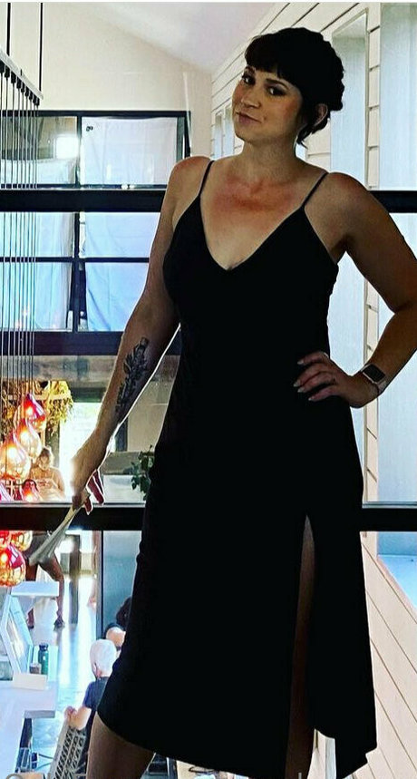 mandersoncooperfree beautiful model pic