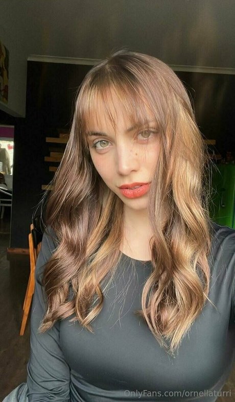 ornellaturri model nice pic