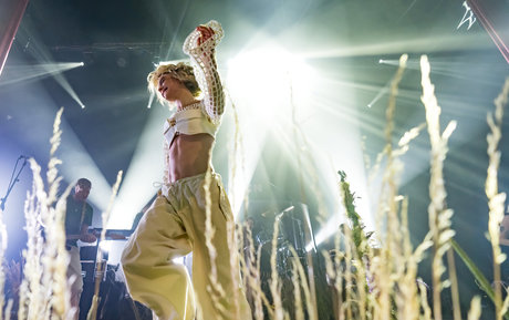 Pommelien Thijs star hot image