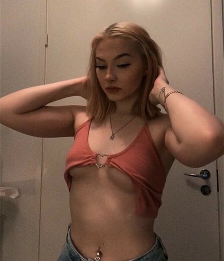 Miranda Felicia nudes pornstar img