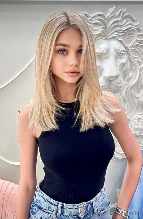 lill milana18 model perfect images