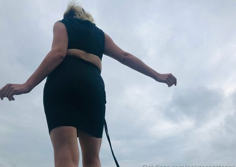 nakitaconstanzo Profile pic