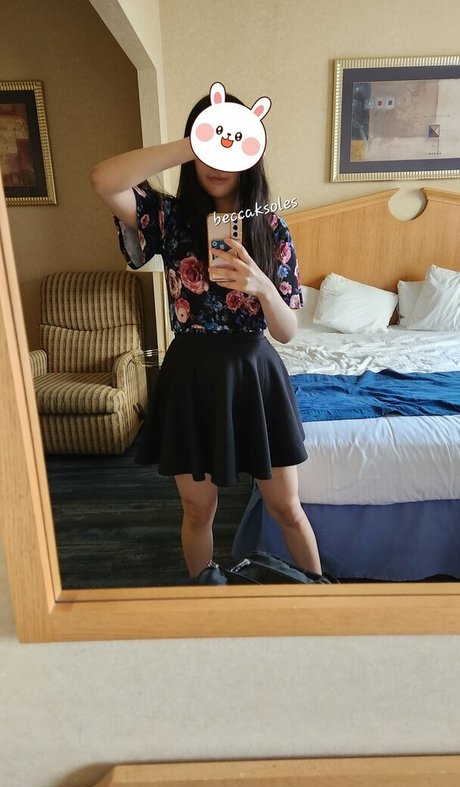 Beccaksoles nude model pics