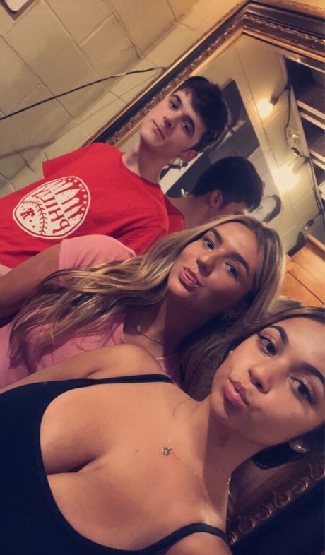 Ava Schillaci star nudes pics