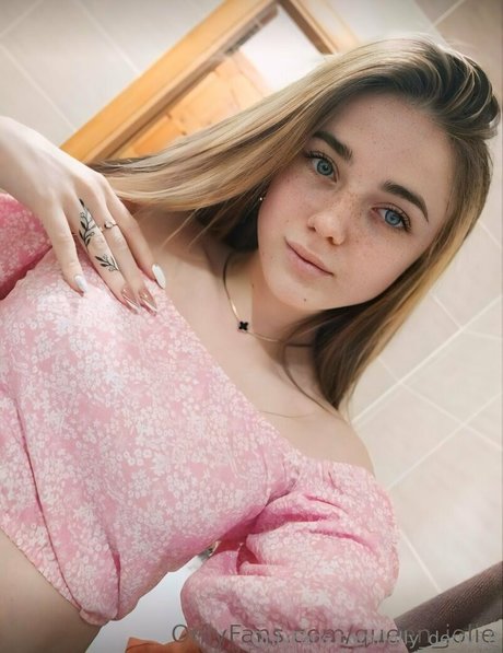 lolly derry18 model high quality pictures