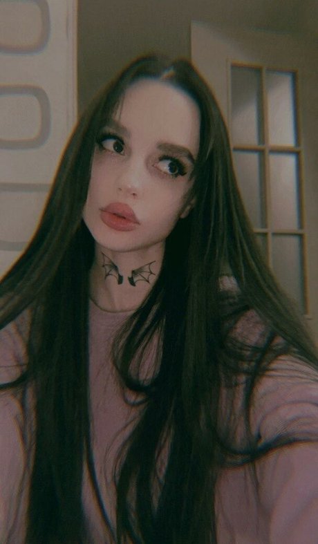 TeaAlen pretty pornstar photo