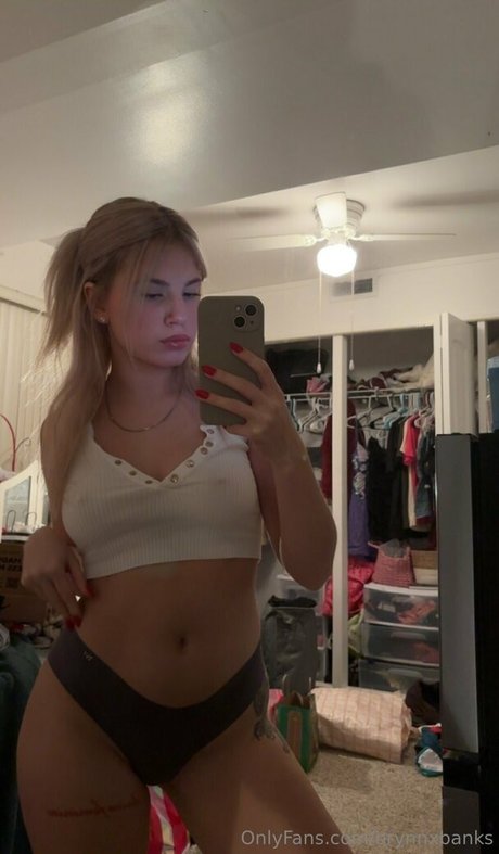 brynnxbanks nude actress galleries
