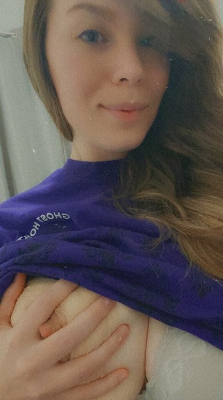 jessicamooreofficial pornstar naked image