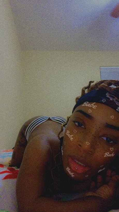 tink tynk high quality model photo