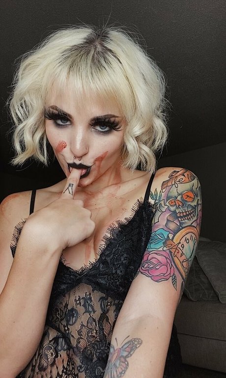 sirenkittyy model perfect pictures