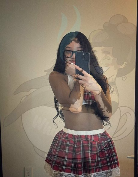 Curiousiteaaa model porn archive