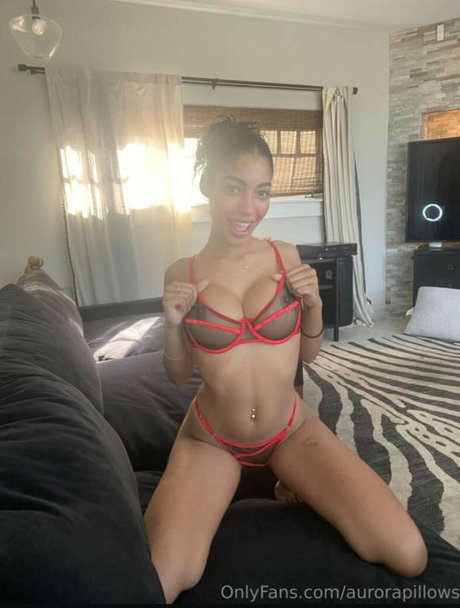 aurorapillows sex actress galleries