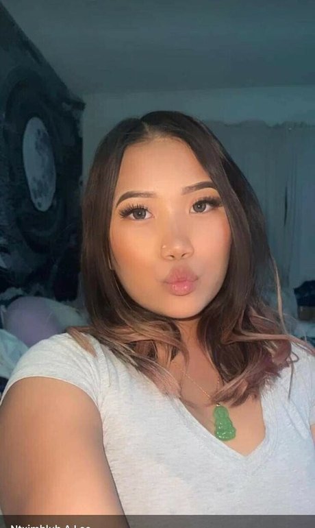 asia lee9 exclusive pornstar image