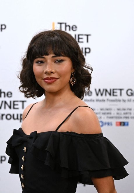 Xochitl Gomez pretty actress photos