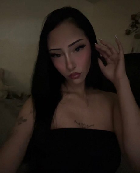 nephilimburial hot model img