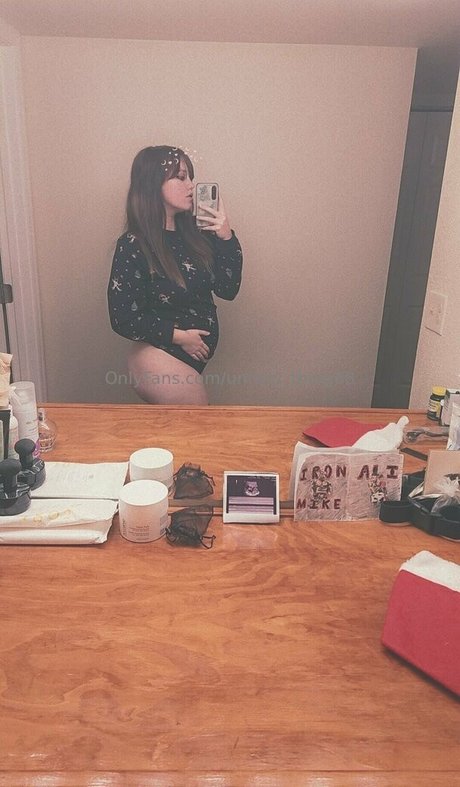 unholy thing98 nudes model picture