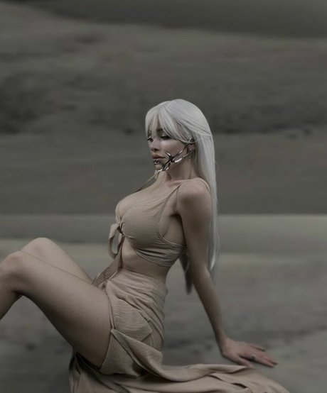 Narcellie Dover model hd photo