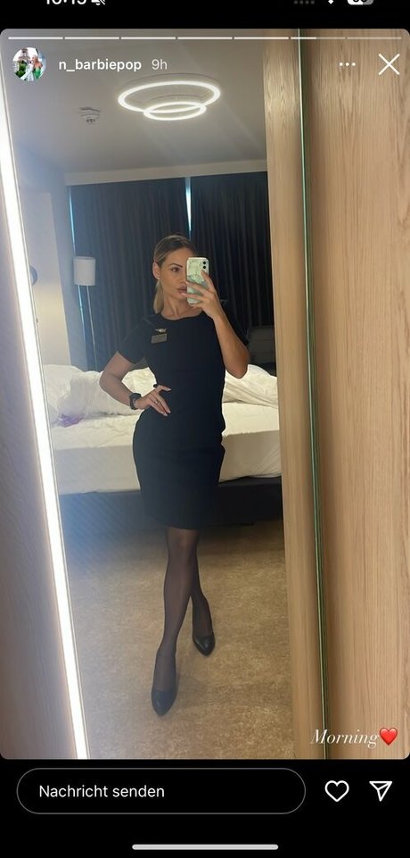 Allaboutfeetandnylons exclusive actress galleries