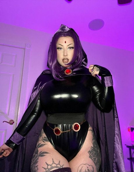 ravengriim sexy model img