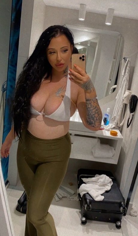 Abbie Mcgann model sexy photos