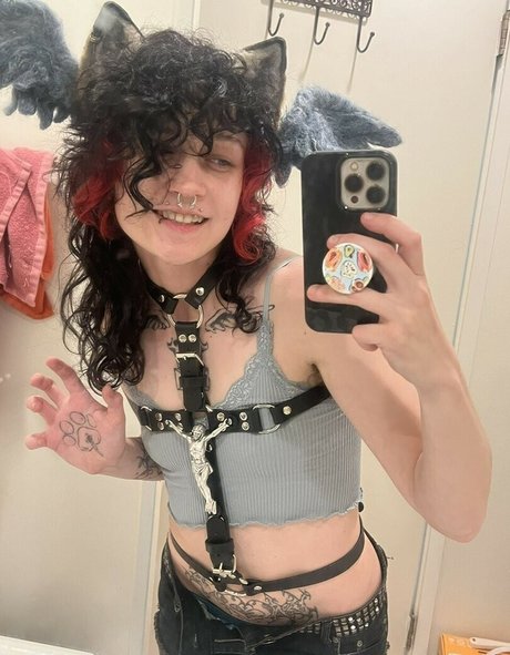 CanineCrucifix nudes model gallery