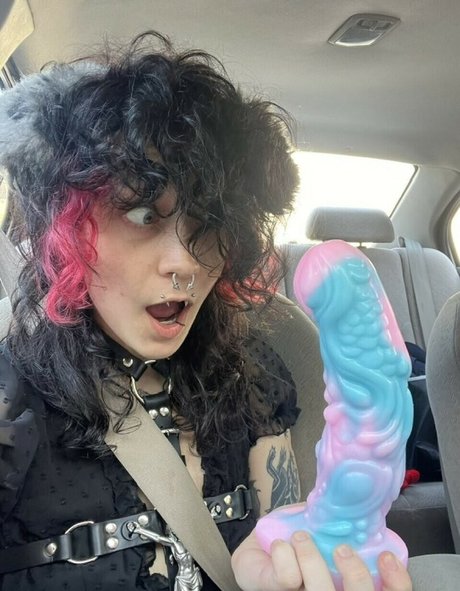 CanineCrucifix star porn photos