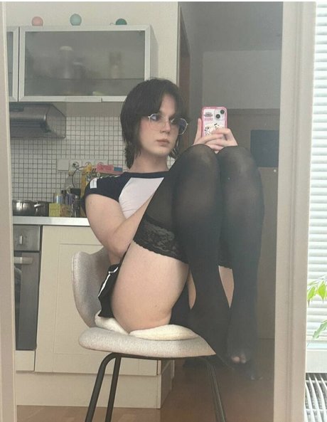 jaksematedina art star photos