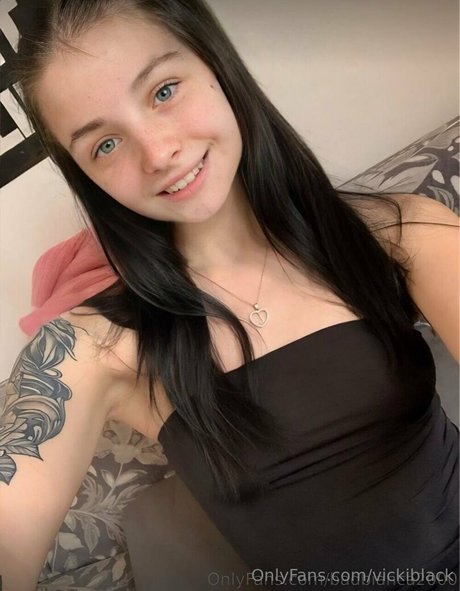 vickiblack Quick model image