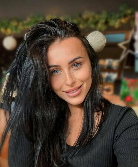 vickiblack star top galleries